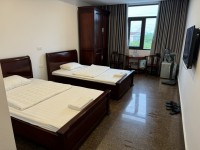 Phòng 2 giường 1mét 2